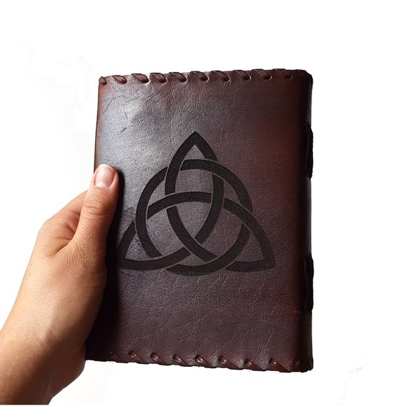 Lyoncraft Other - Celtic Trinity Knot Leather Journal 5" x 7" Blank